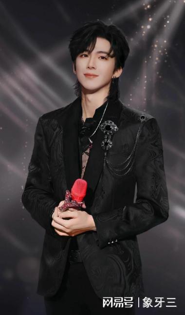 娱乐圈刘宇宁最新爆料,最新爆料引发热议